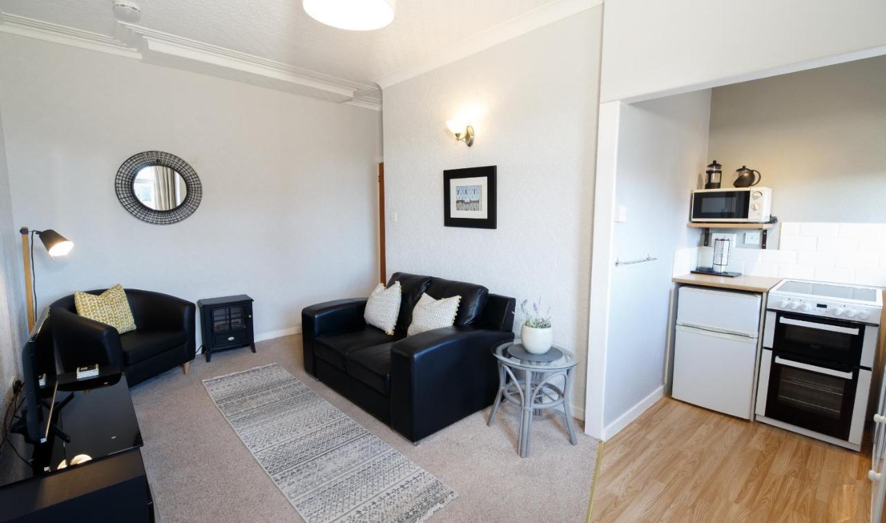 Ferienwohnung Mode - The Old School House Lytham St Annes Exterior foto
