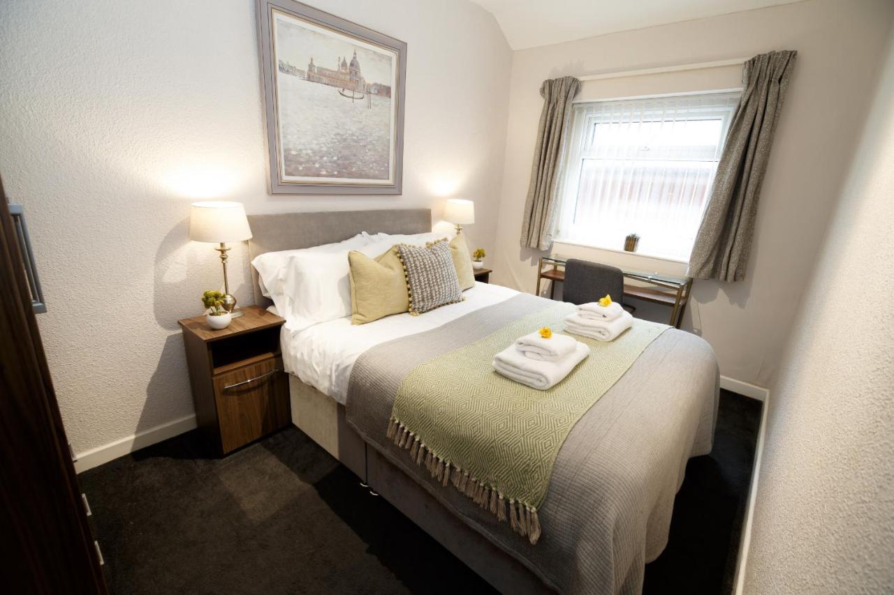 Ferienwohnung Mode - The Old School House Lytham St Annes Exterior foto
