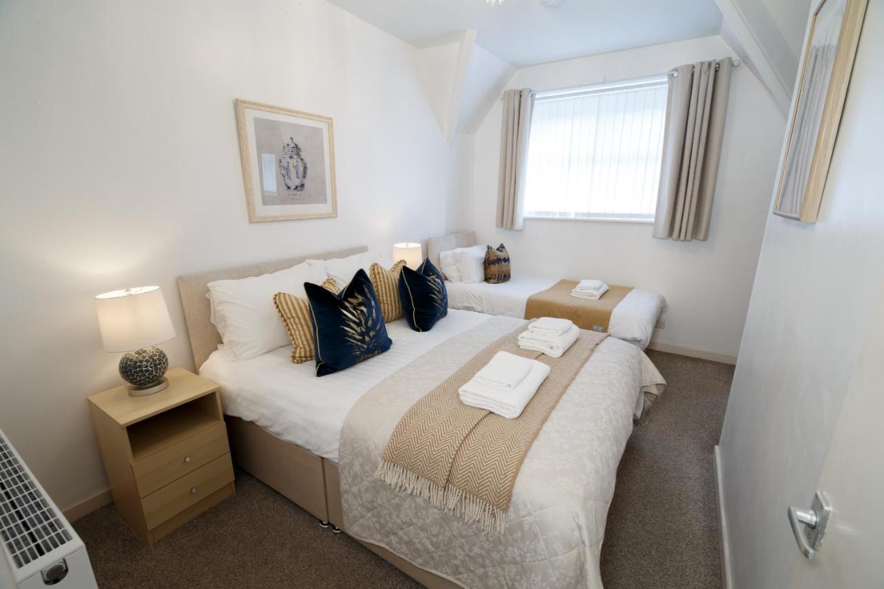 Ferienwohnung Mode - The Old School House Lytham St Annes Exterior foto